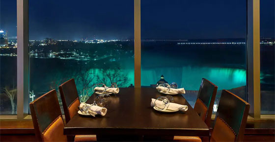 The Fallsview Keg Steakhouse + Bar - Embassy Suites by Hilton Niagara Falls - Fallsview Hotel, Canada