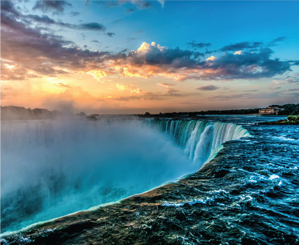 Embassy Suites Niagara Falls - Fallsview Hotel