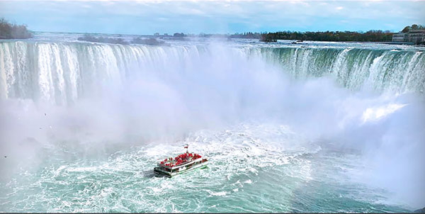 Embassy Suites Niagara Falls - Fallsview Hotel